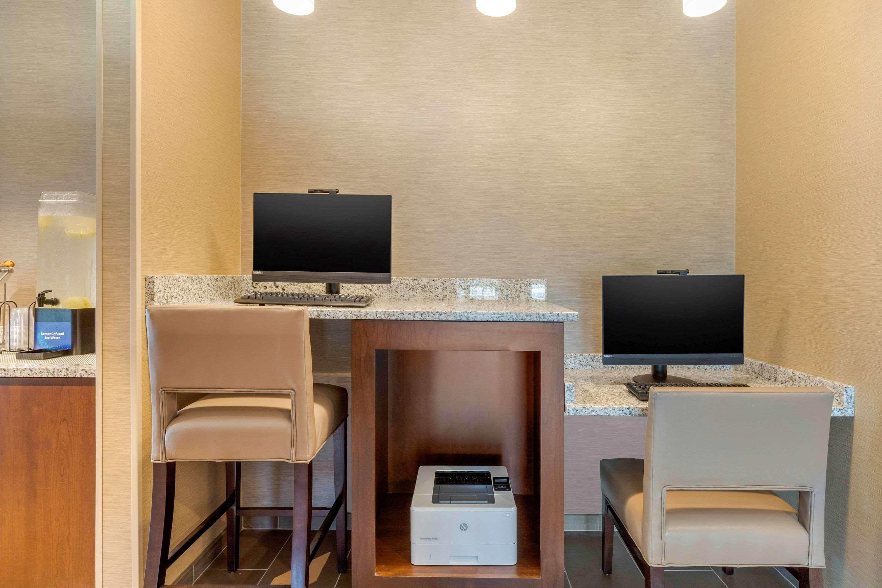 Hotel Comfort & 2*